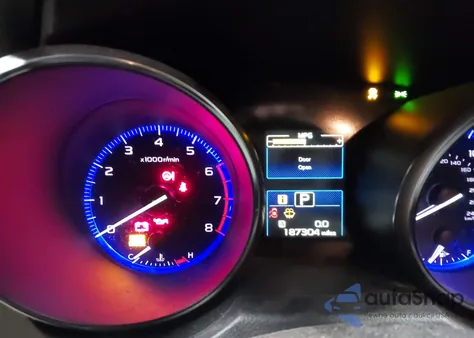 2017 Subaru Legacy 2.5I Premium z USA, uszkodzony, nr VIN 4S3BNAC6XH3024834